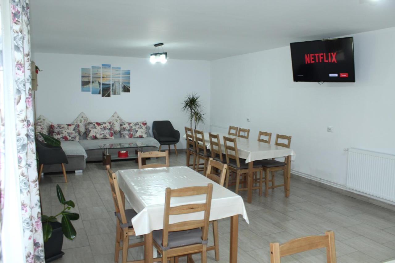 Milea'S Guesthouse ブラン エクステリア 写真