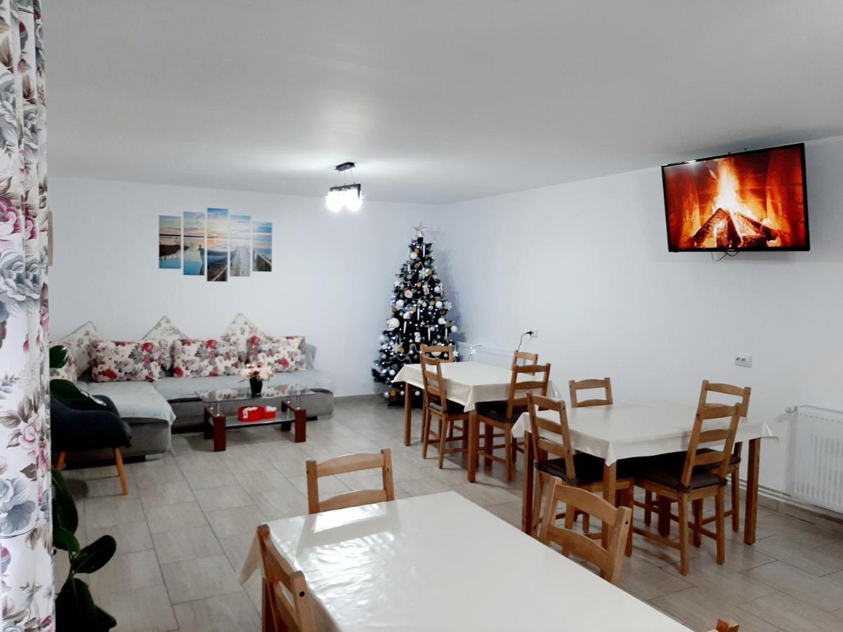 Milea'S Guesthouse ブラン エクステリア 写真